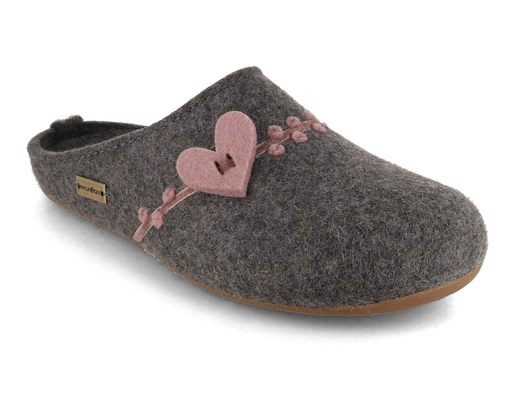 HAFLINGER Everest Coeur, anthracite | Felted Wool Slippers