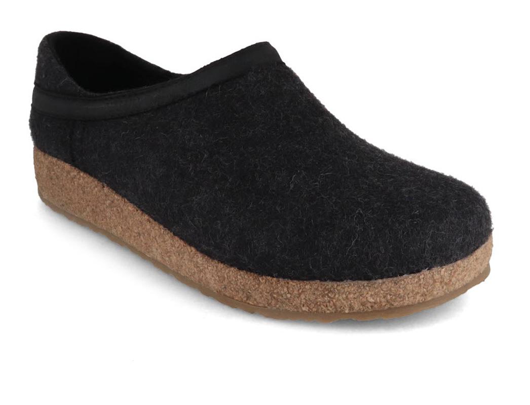 HAFLINGER Grizzly GZH Clogs, graphite | Felted Wool Slippers