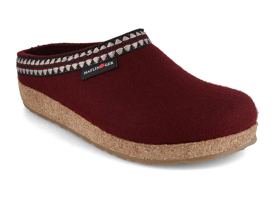 HAFLINGER Grizzly Lucky, bordeaux | Felted Wool Clogs