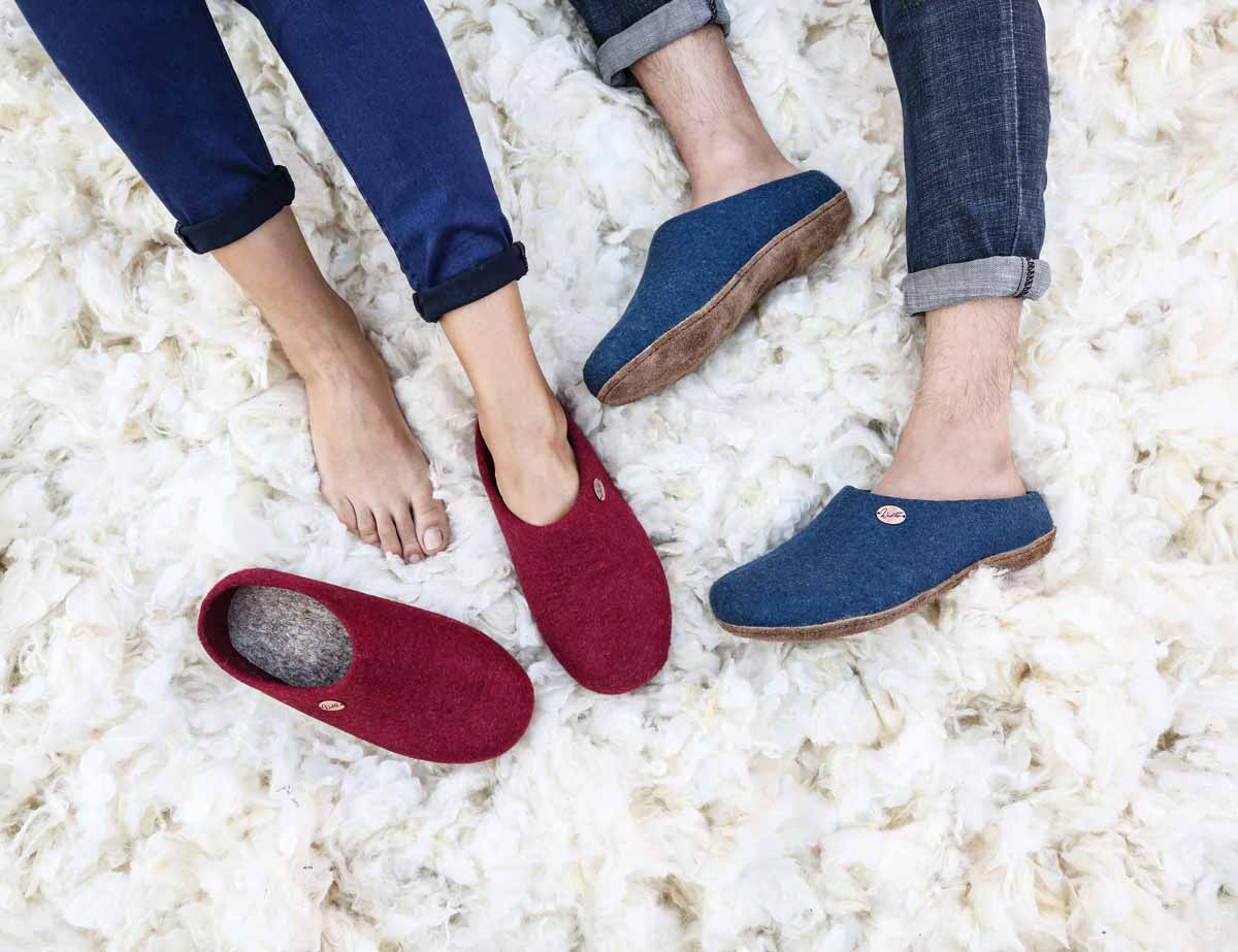 WoolFit® hand-felted slippers 'Classic', blue | Sz. 35-50 EU