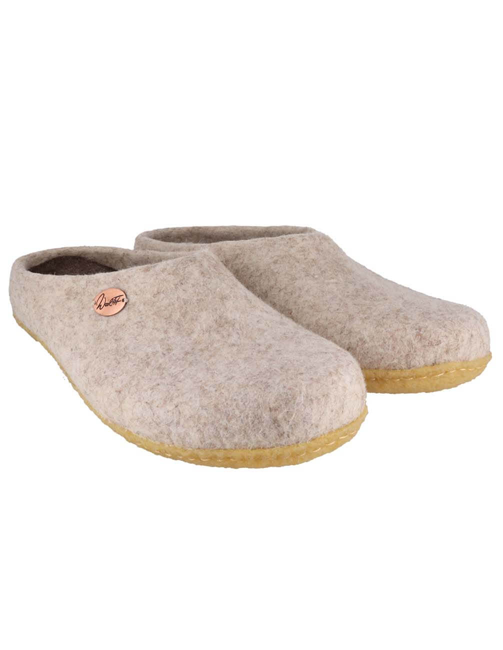 WoolFit® 'Classic' handfelted Slippers with Natural Rubber Sole, beige ...