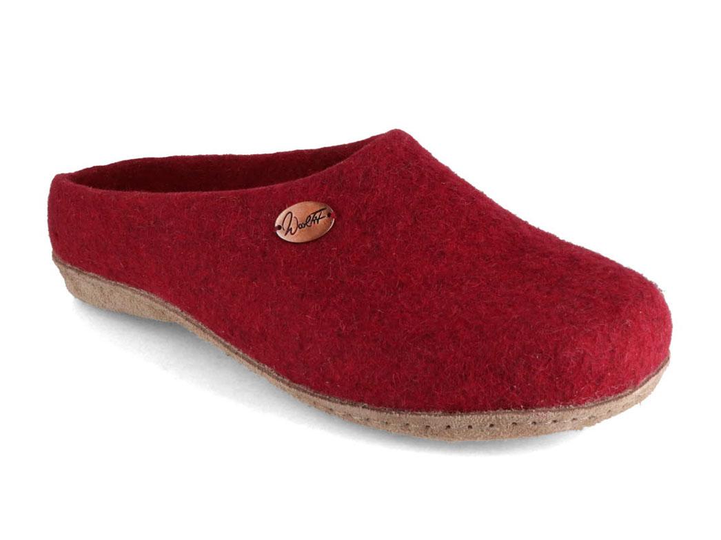 WoolFit® handmade Felt Slippers | Classic, dark red